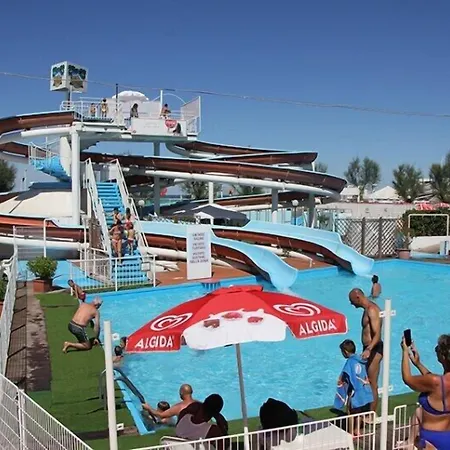 Alba Aparthotel