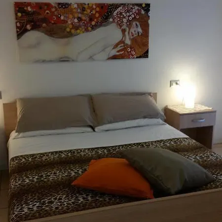 Alba Aparthotel 3*